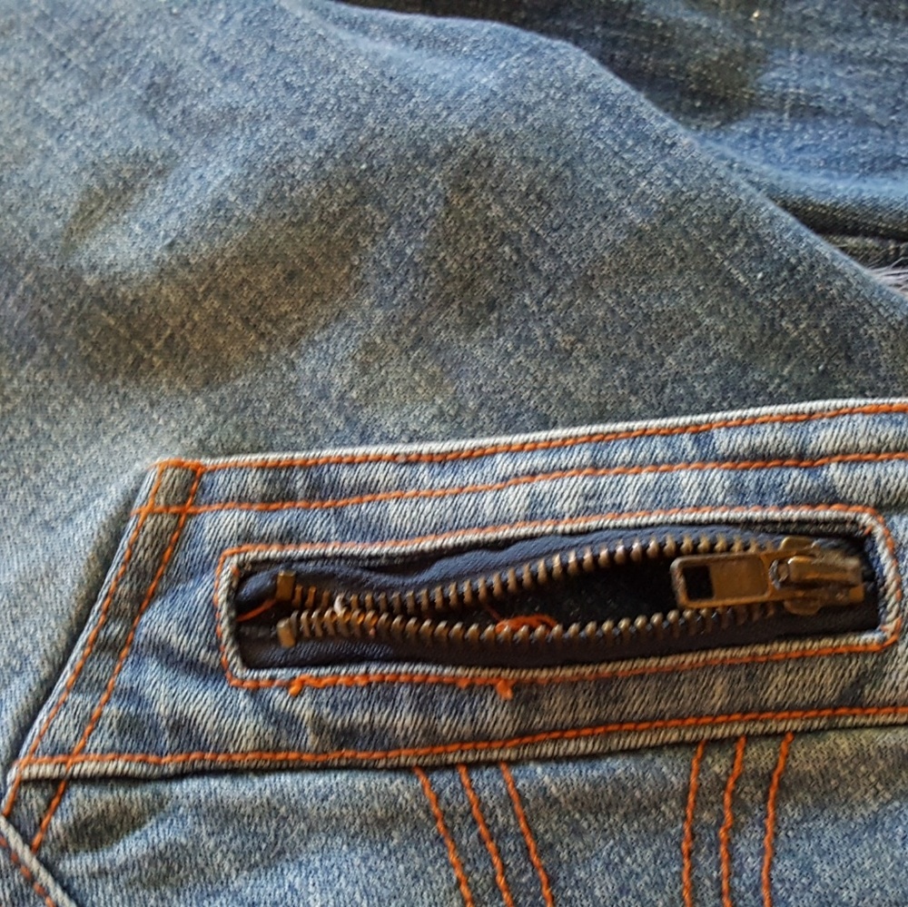 Jean Jacket - Picture 8 of 8